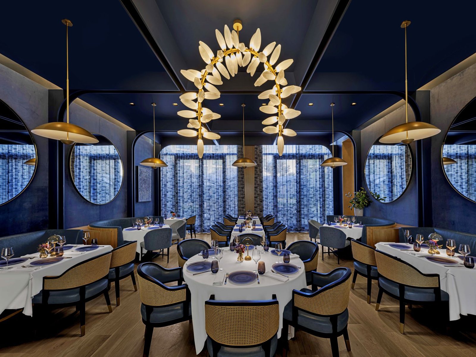 The Crescent Hotel, Fort Worth, the blue room