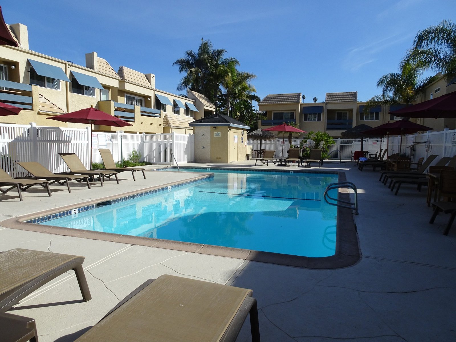 Sand Pebbles Resort — wellness