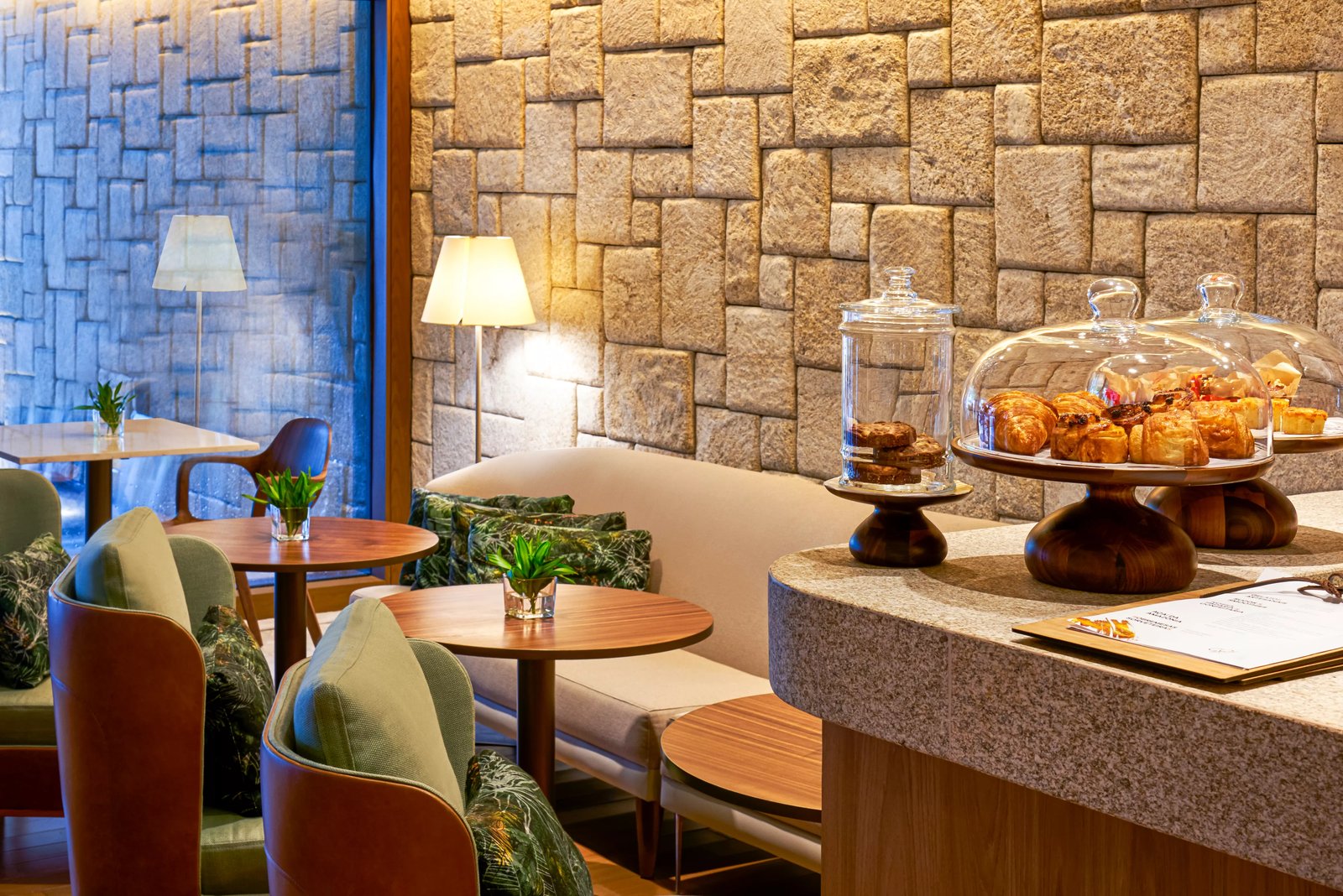 Fairmont Rio de Janeiro Copacabana, eat & drink