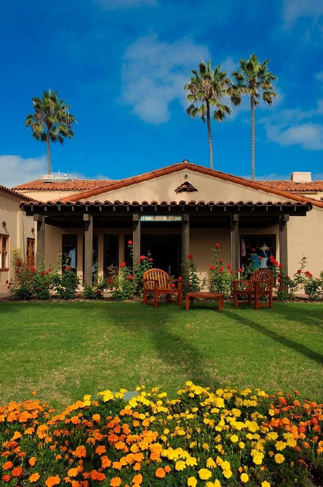 La Jolla Beach & Tennis Club — backstory