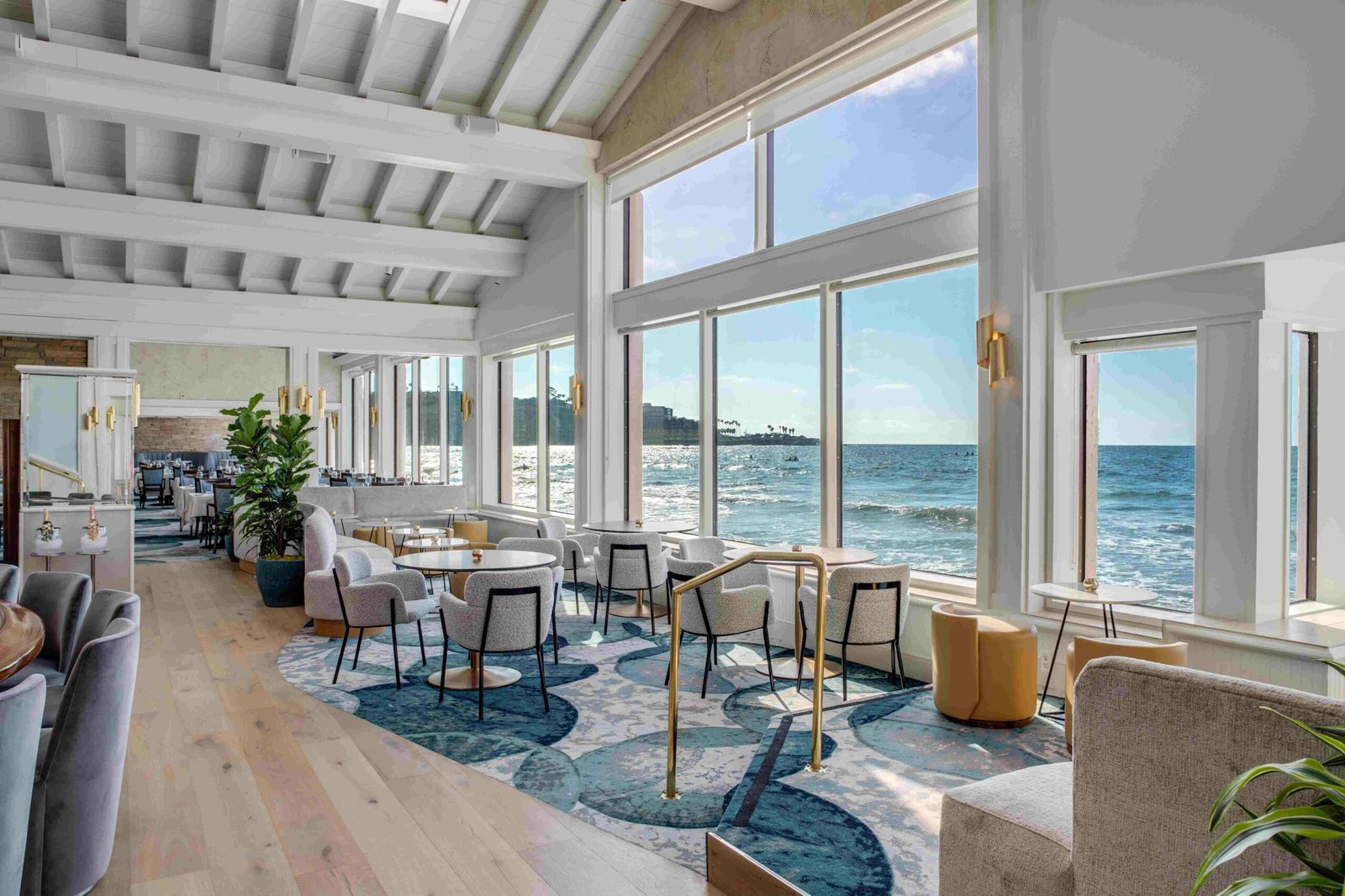 La Jolla Beach & Tennis Club — eat & drink
