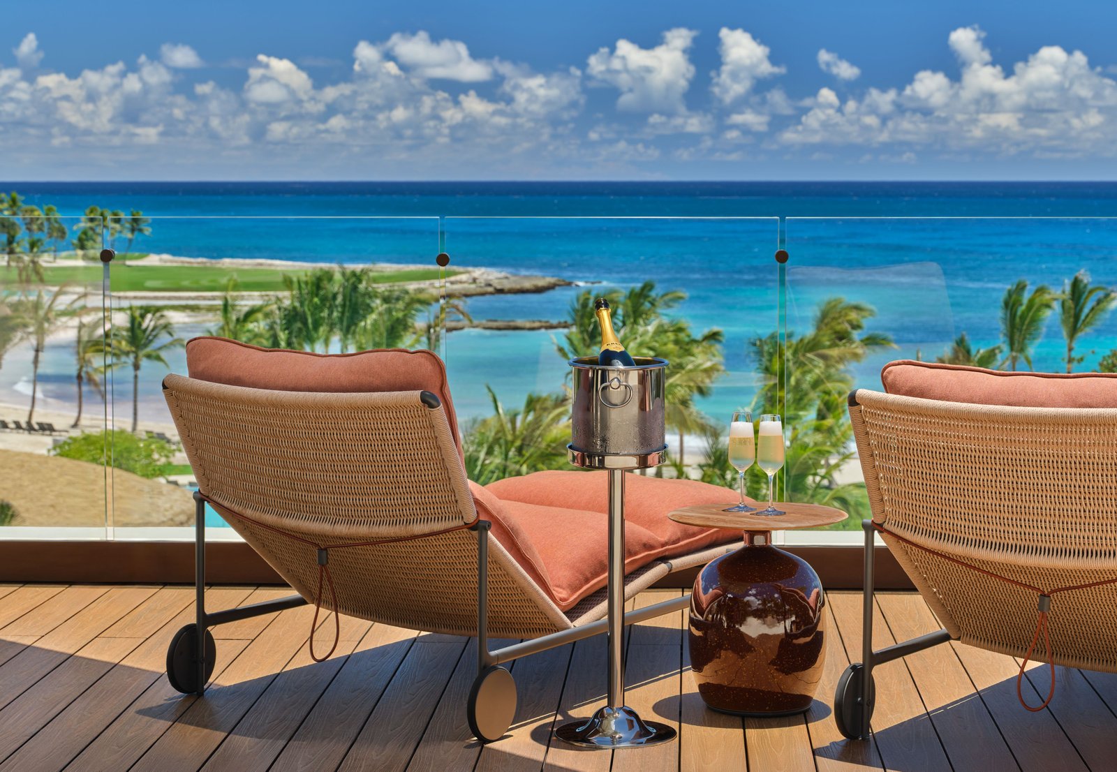 The St. Regis Cap Cana Resort, vibe