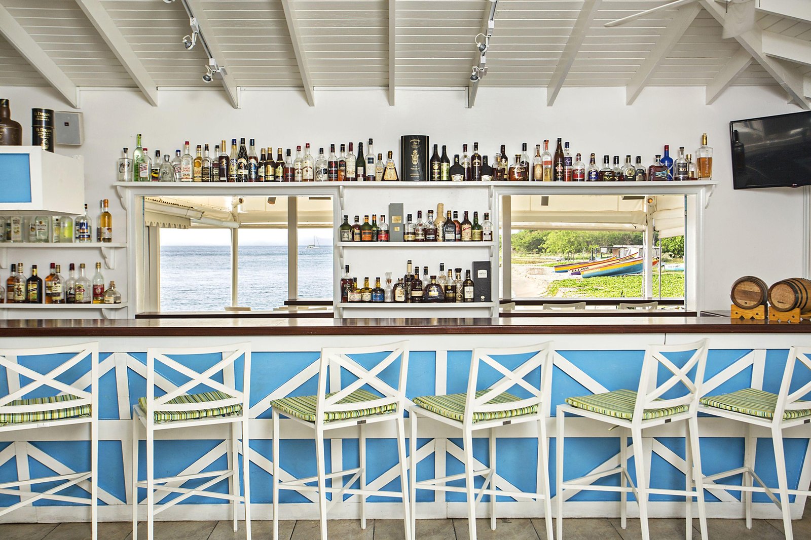 Four Seasons Resort Nevis, eat & drink