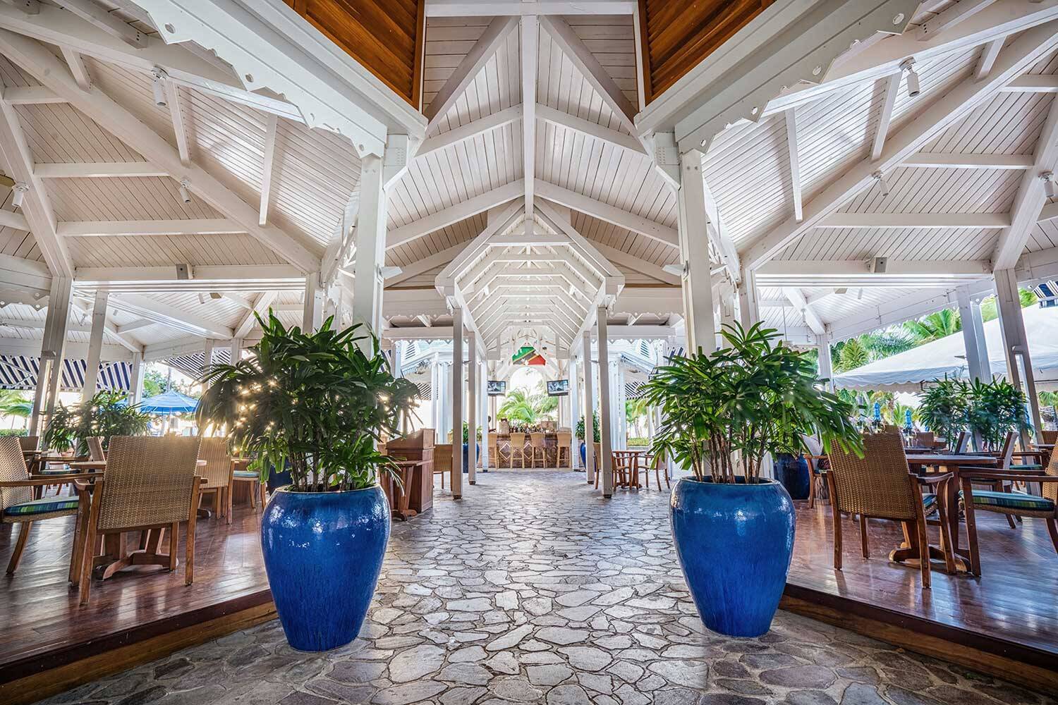 Four Seasons Resort Nevis, eat & drink