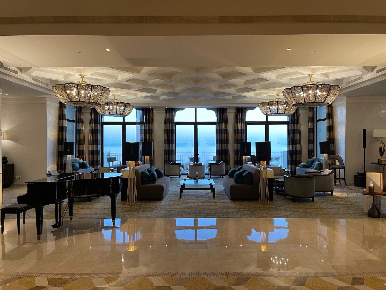 Four Seasons Hotel Tunis, vibe