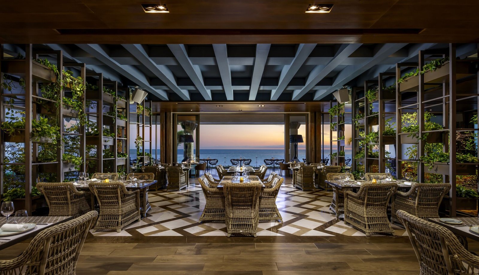Grand Velas, eat & drink