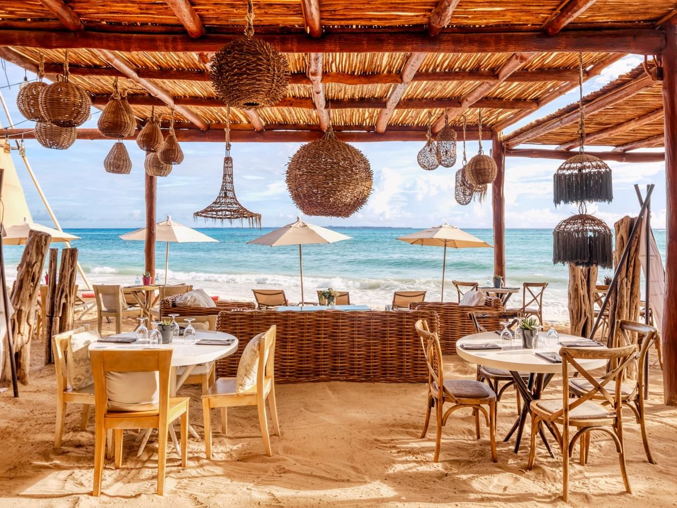Grand Fiesta Americana Coral Beach Cancún All Inclusive Spa & Resort, eat & drink