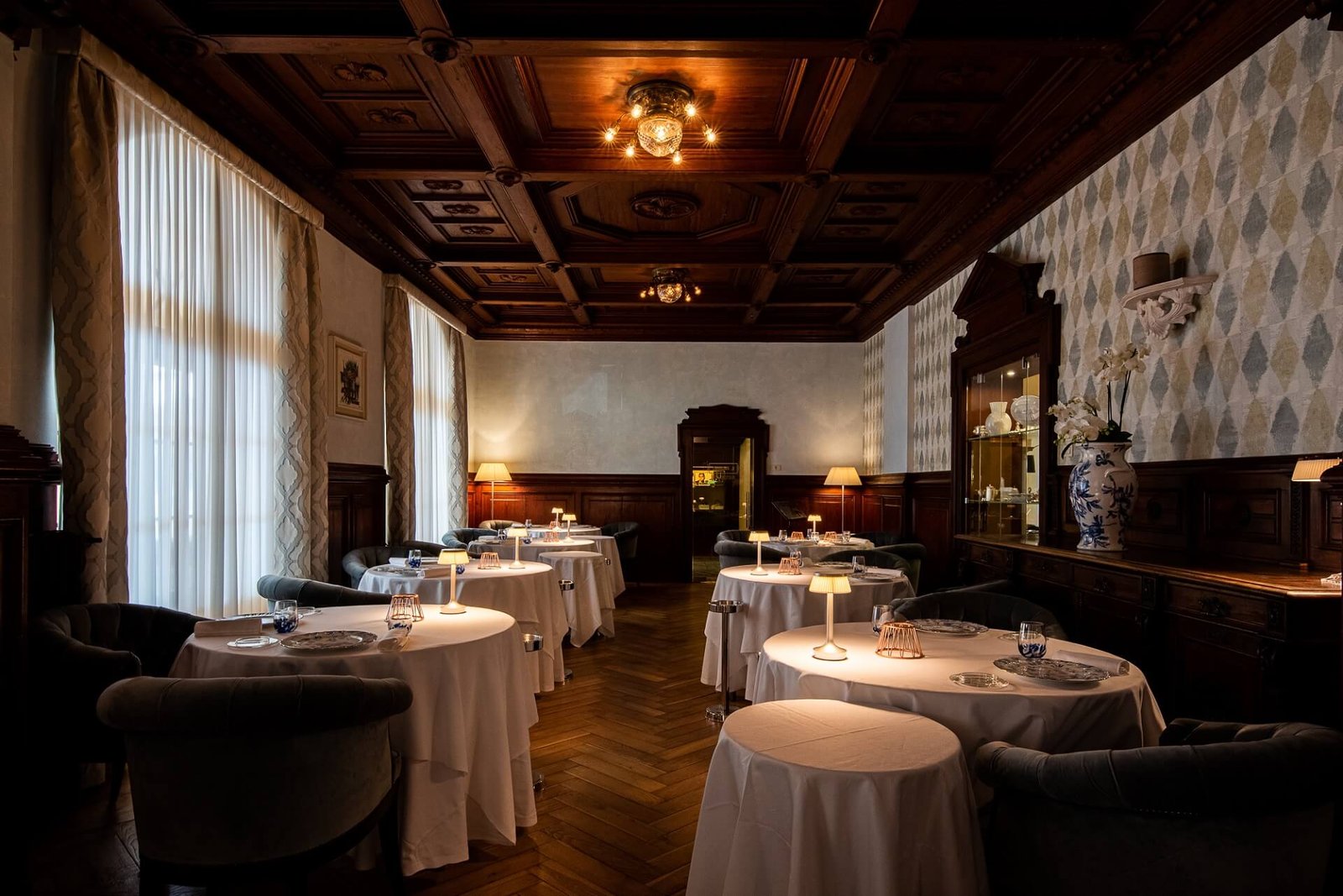 Grand Hotel Fasano, at the table
