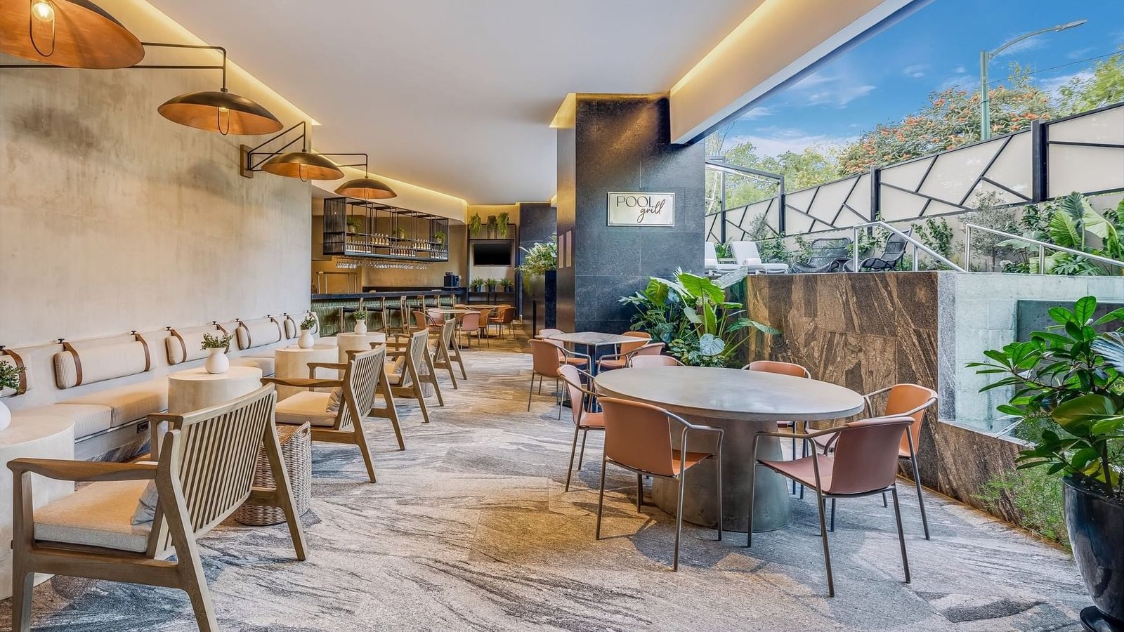 Grand Fiesta Americana Guadalajara Country Club, eat & drink