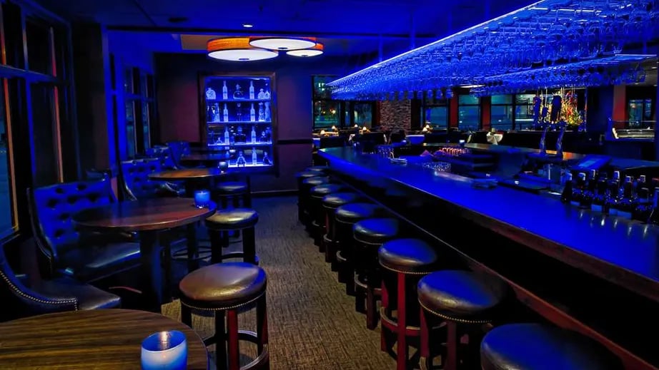 Hotel 43, chandlers martini bar