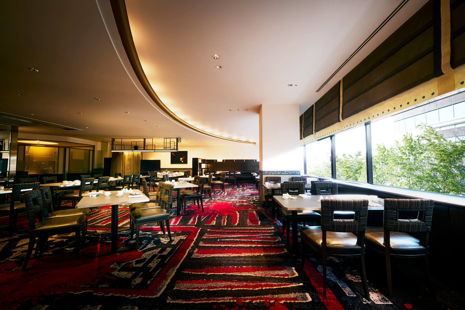 Hotel New Otani Osaka, at the table