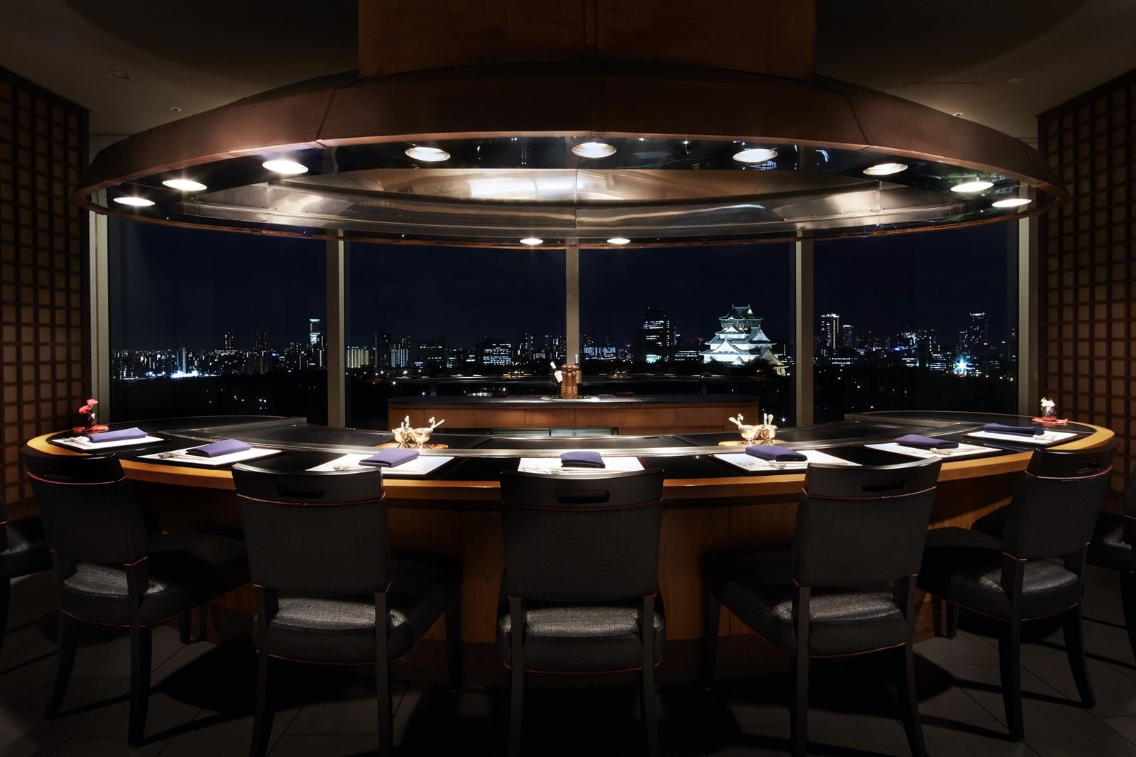 Hotel New Otani Osaka, at the table