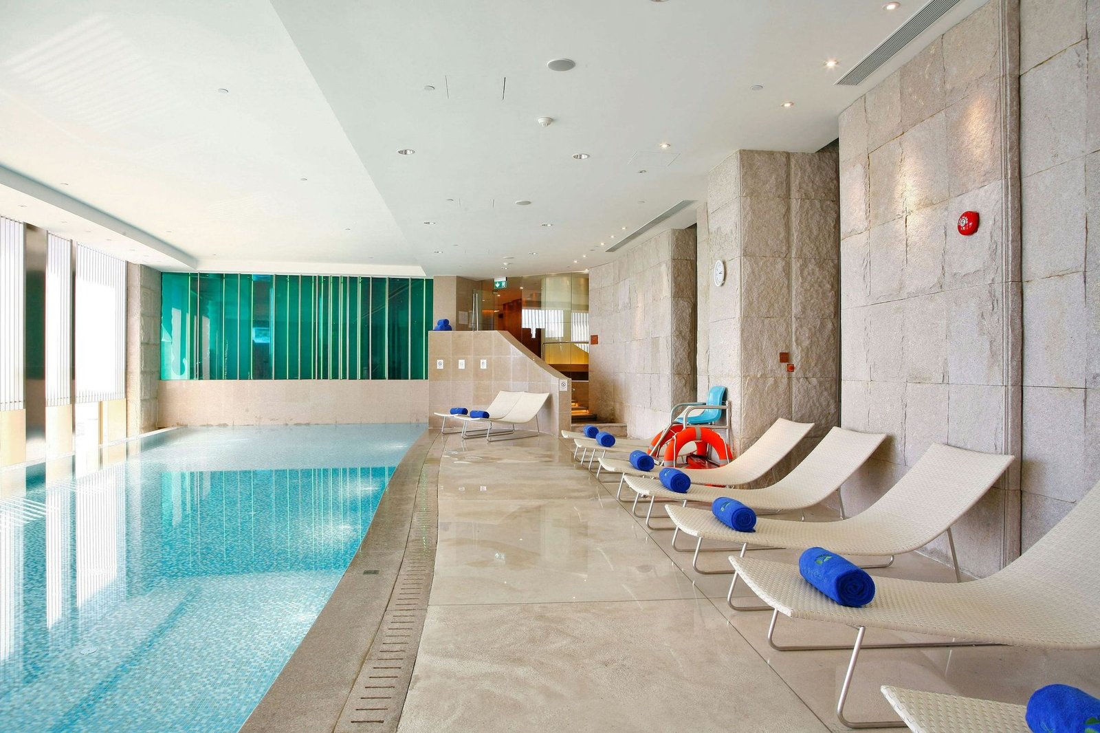 Hotel Okura Macau, the pool