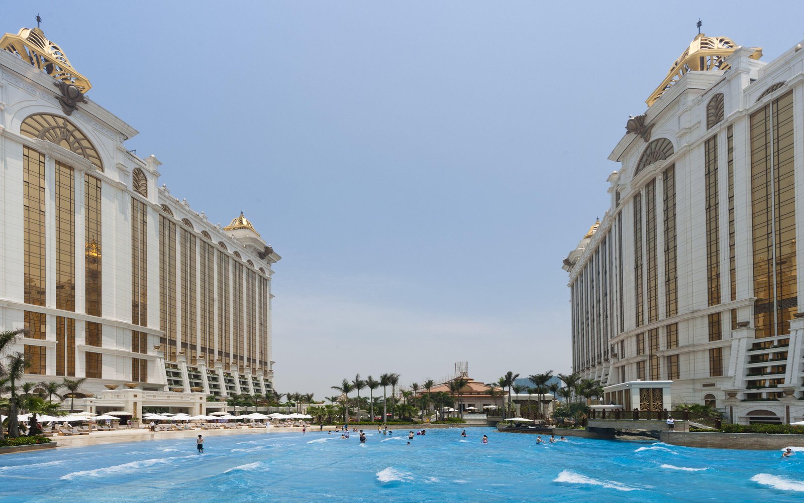 Hotel Okura Macau, the pool