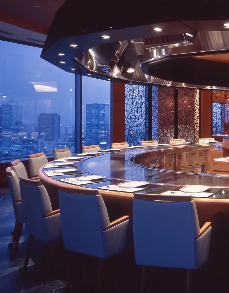 Imperial Hotel Ōsaka, kamon