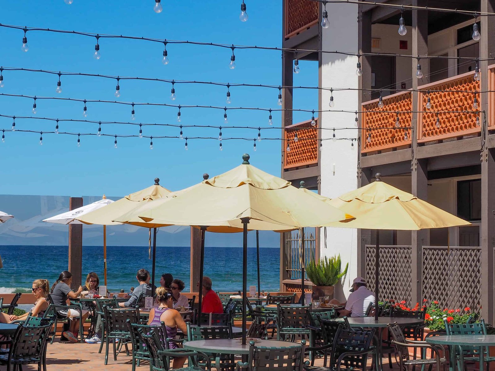 La Jolla Shores Hotel, the shores restaurant