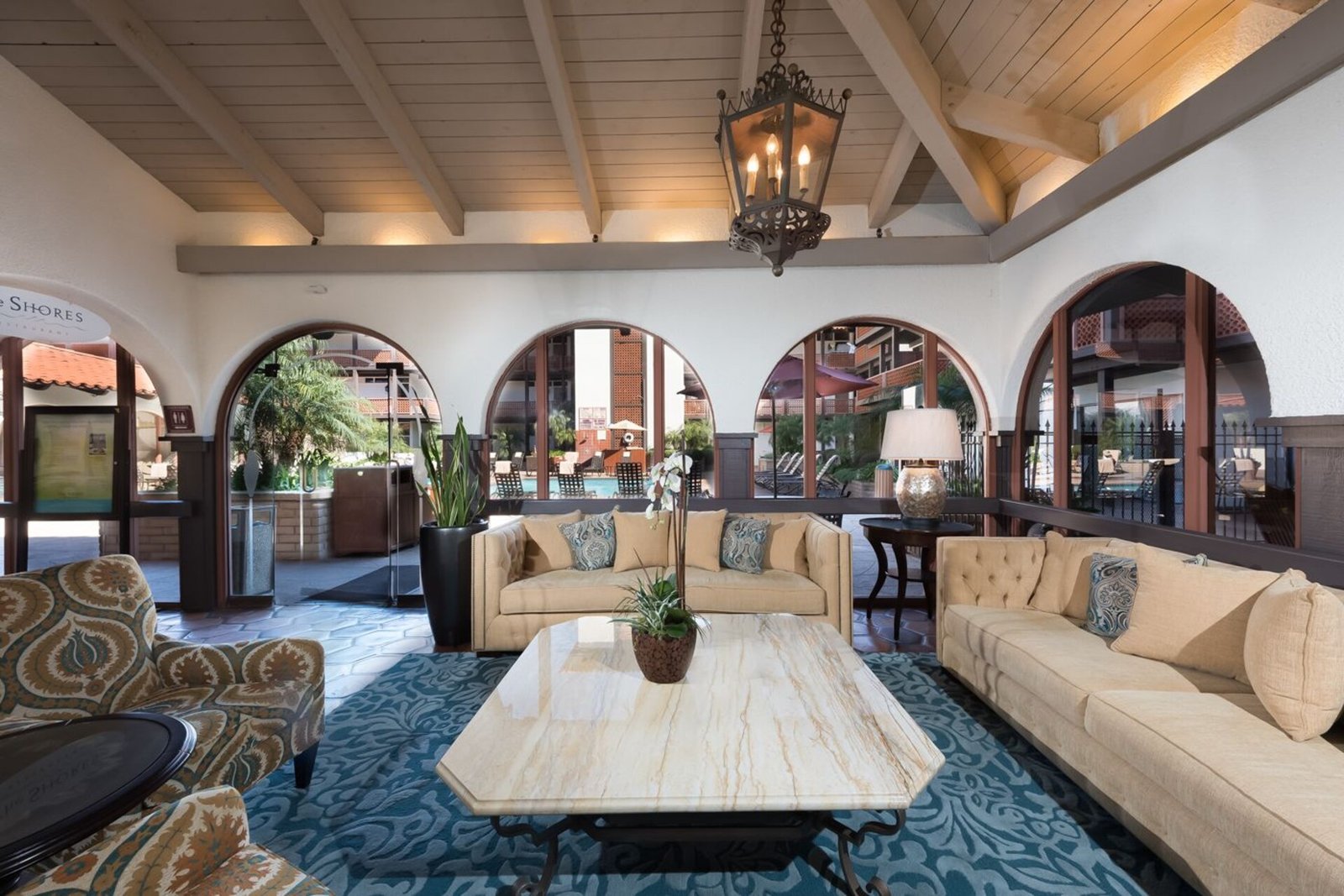 La Jolla Shores Hotel — eat & drink