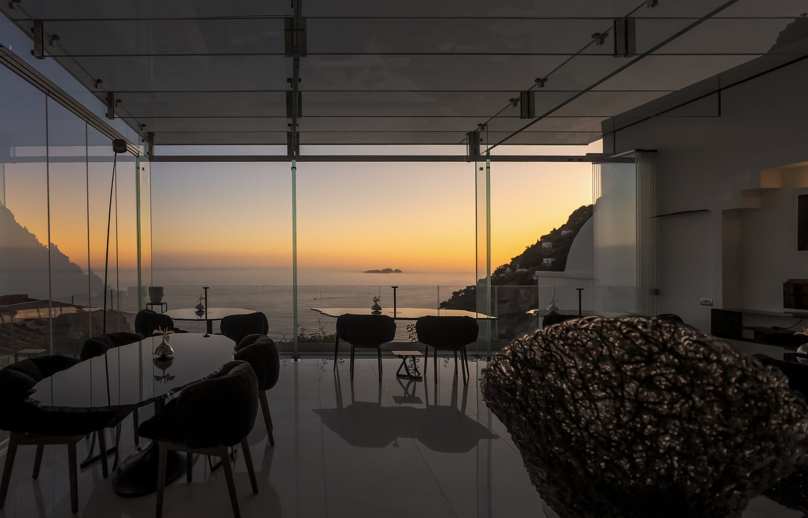 Hotel Villa Franca Positano, at the table