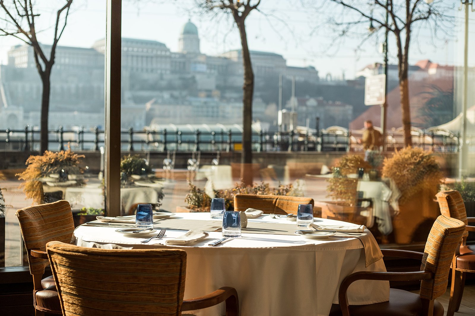 InterContinental Budapest, at the table