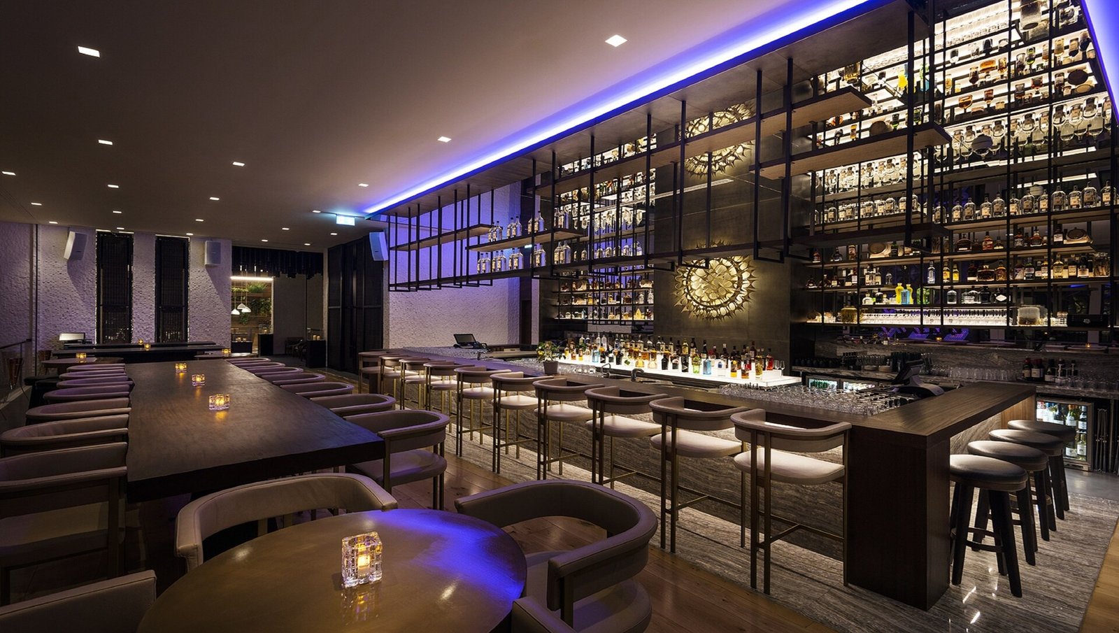 InterContinental Doha Beach & Spa by IHG, eat & drink