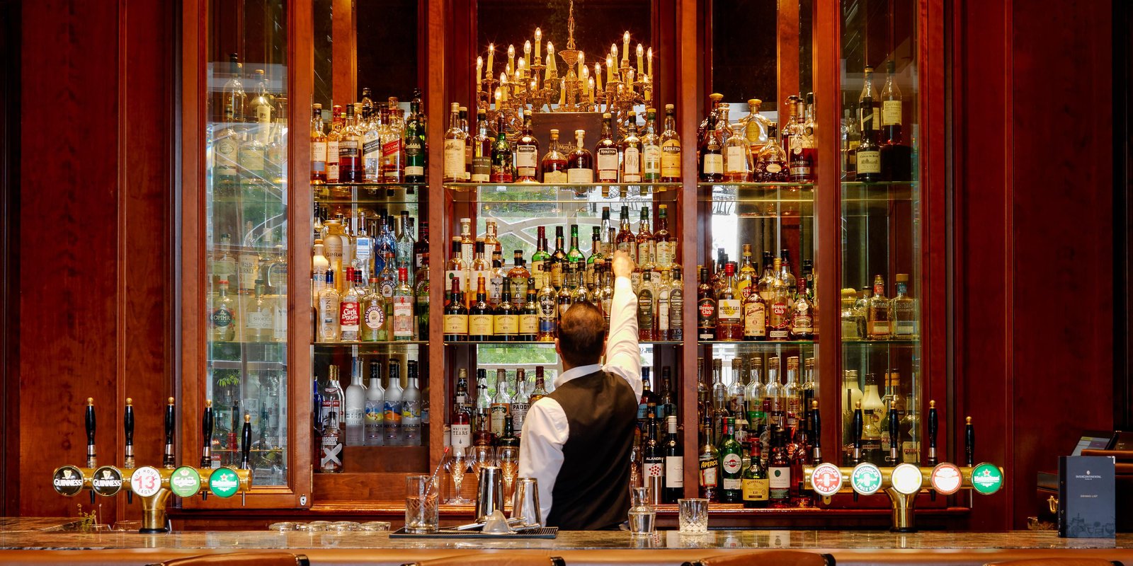 InterContinental Dublin by IHG, at the table