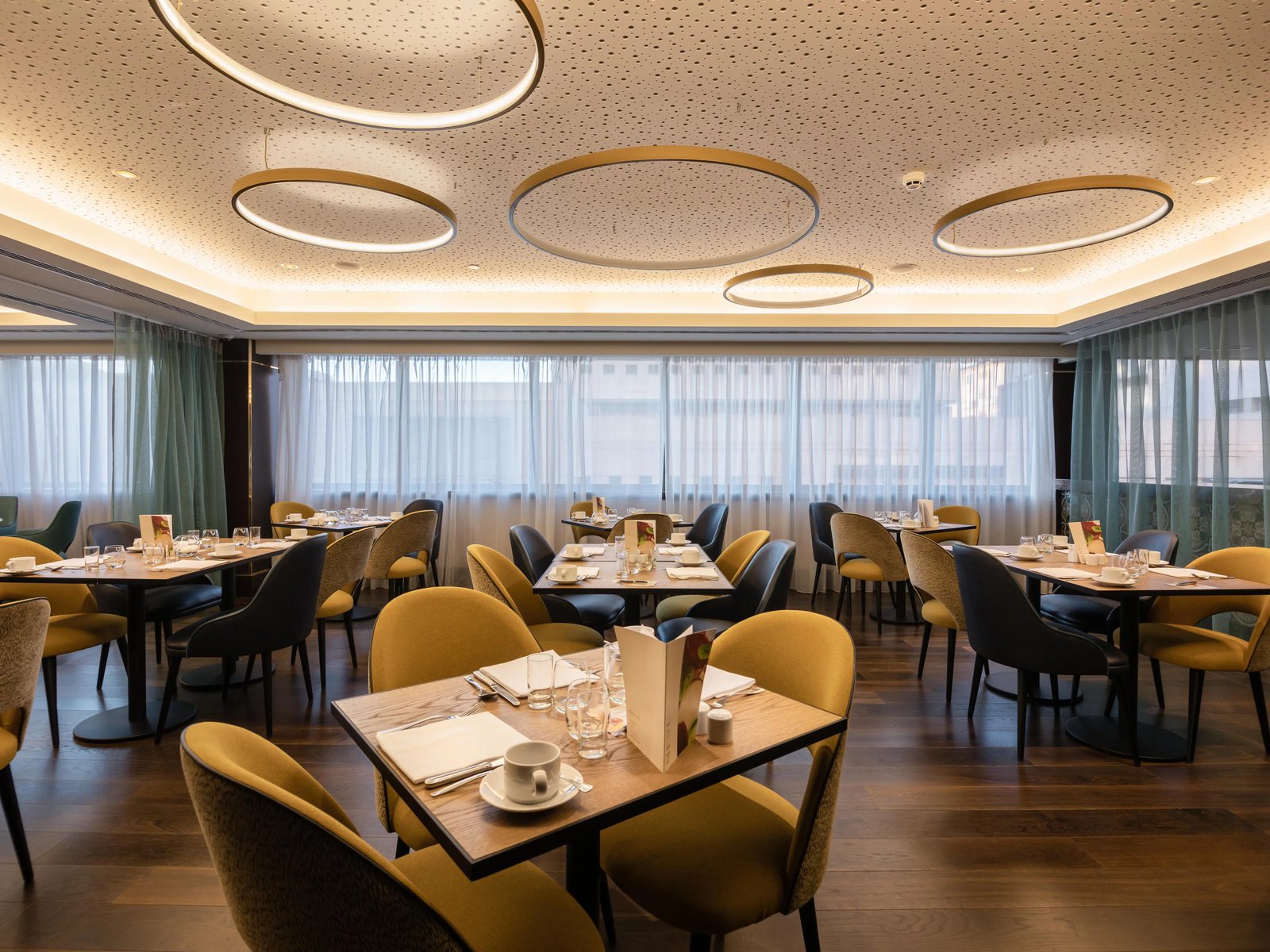 InterContinental Lisbon, at the table