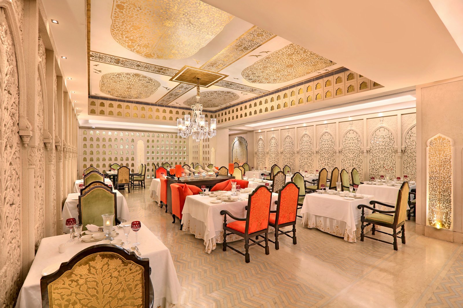 ITC Maratha, a Luxury Collection Hotel, Mumbai, eat & drink