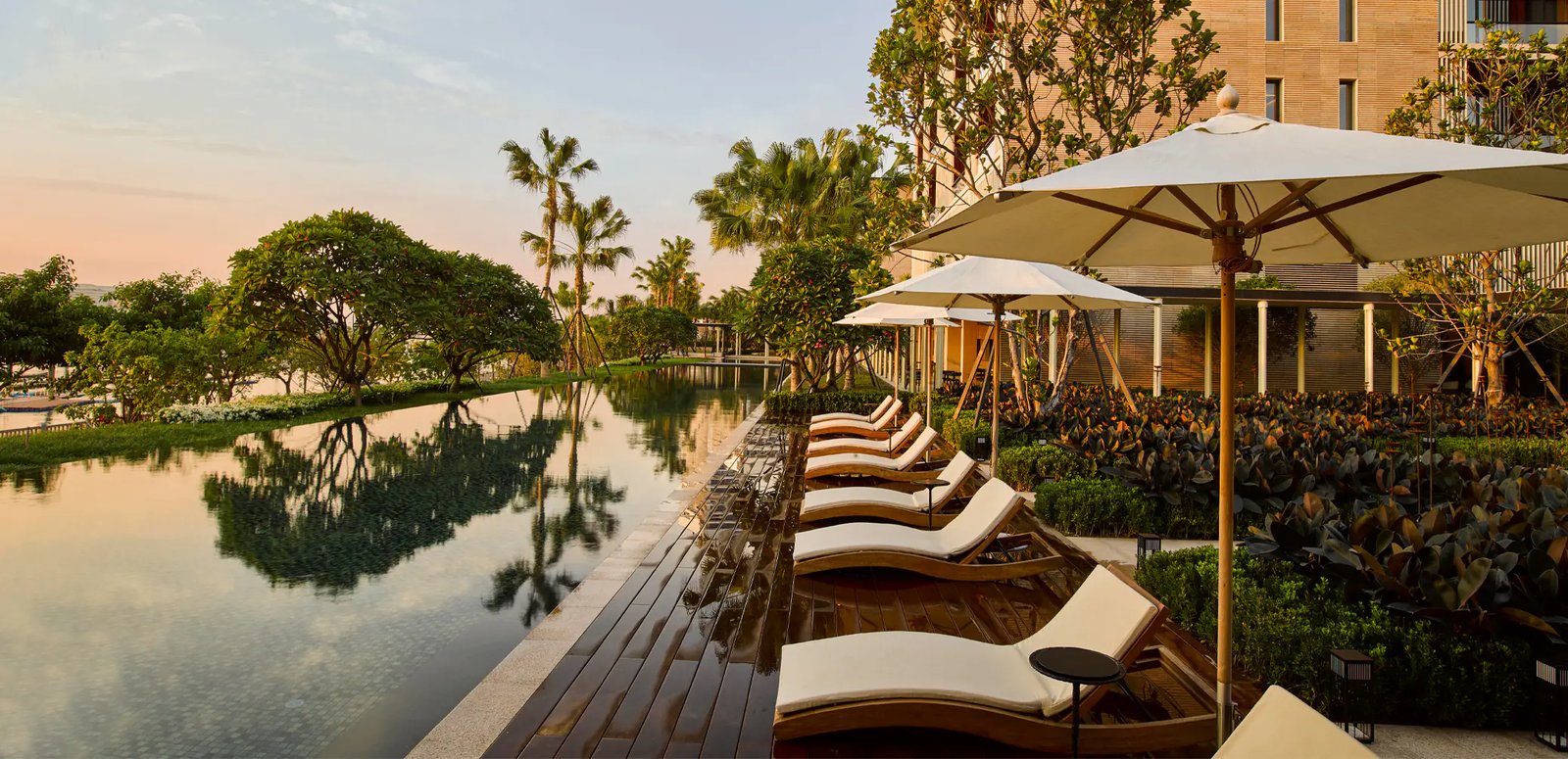 Lohkah Hotel & Spa, the pool
