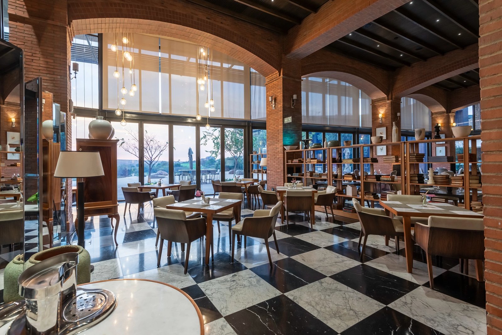 Steyn City Hotel by Saxon, at the table
