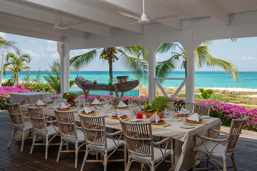 Thanda Island, eat & drink