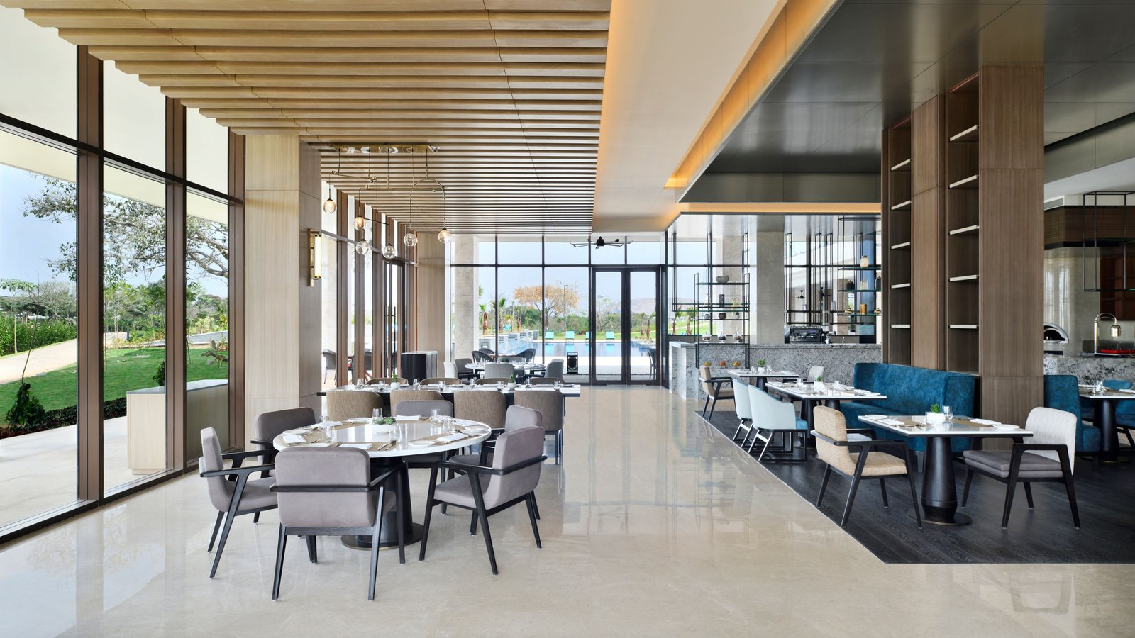 JW Marriott Bengaluru Prestige Golfshire Resort & Spa, eat & drink