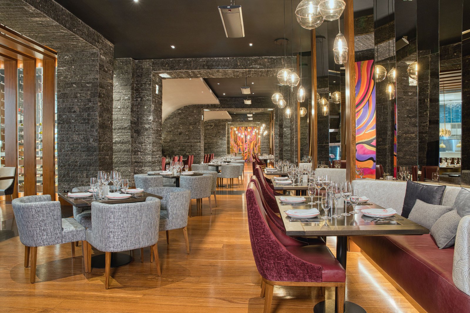 JW Marriott Hotel Bogota, circo