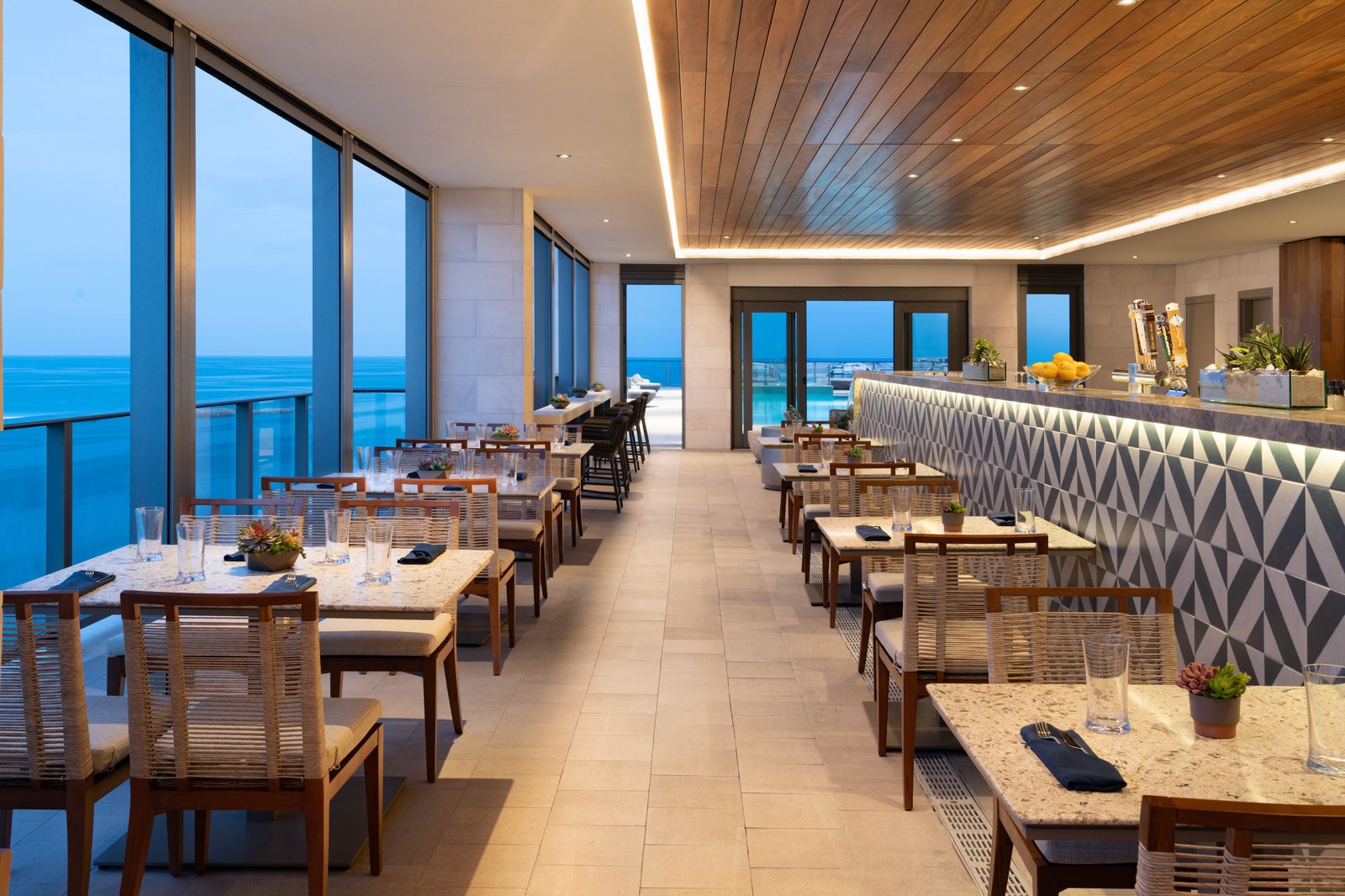 JW Marriott Clearwater Beach Resort & Spa, the deep end