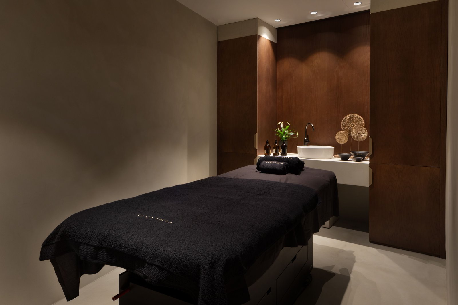 JW Marriott Hotel Madrid, the spa