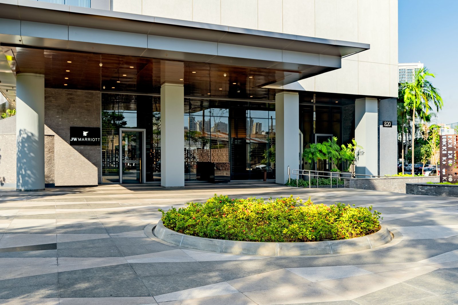 JW Marriott Hotel Sao Paulo, backstory