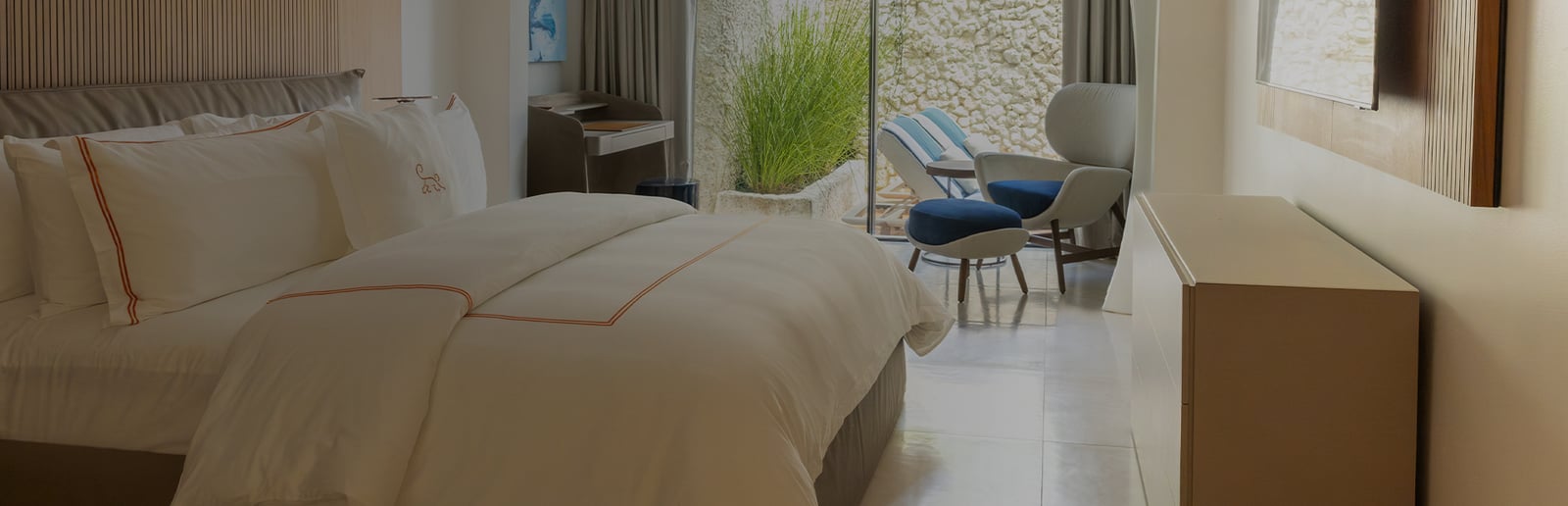 Blue Monkey Hotel & Beach Club, rooms