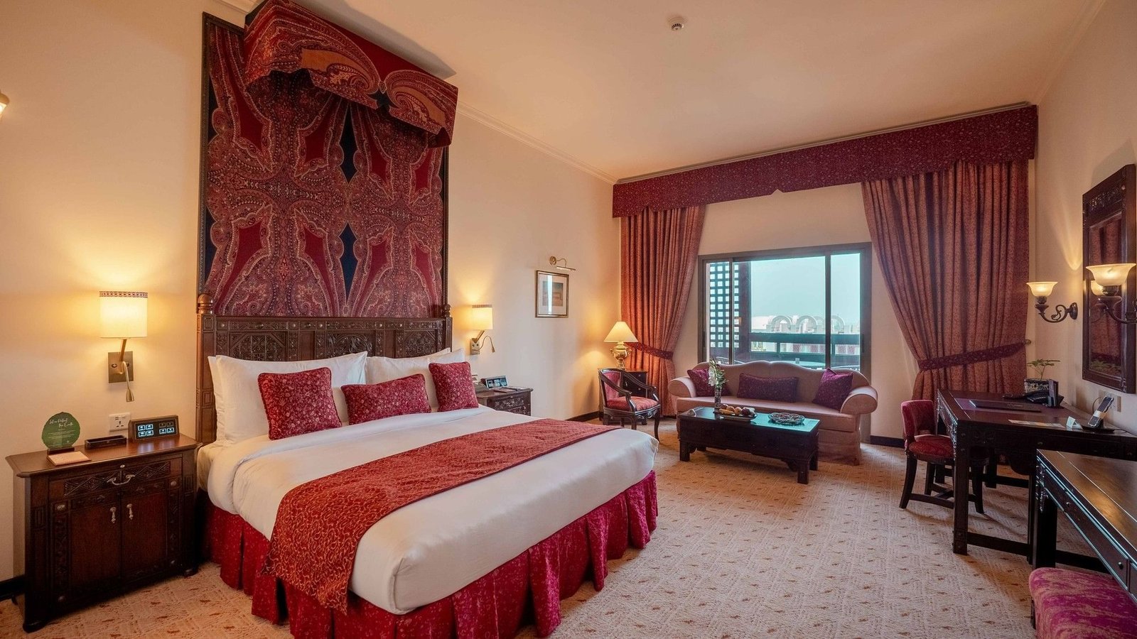 Serena Hotel, rooms