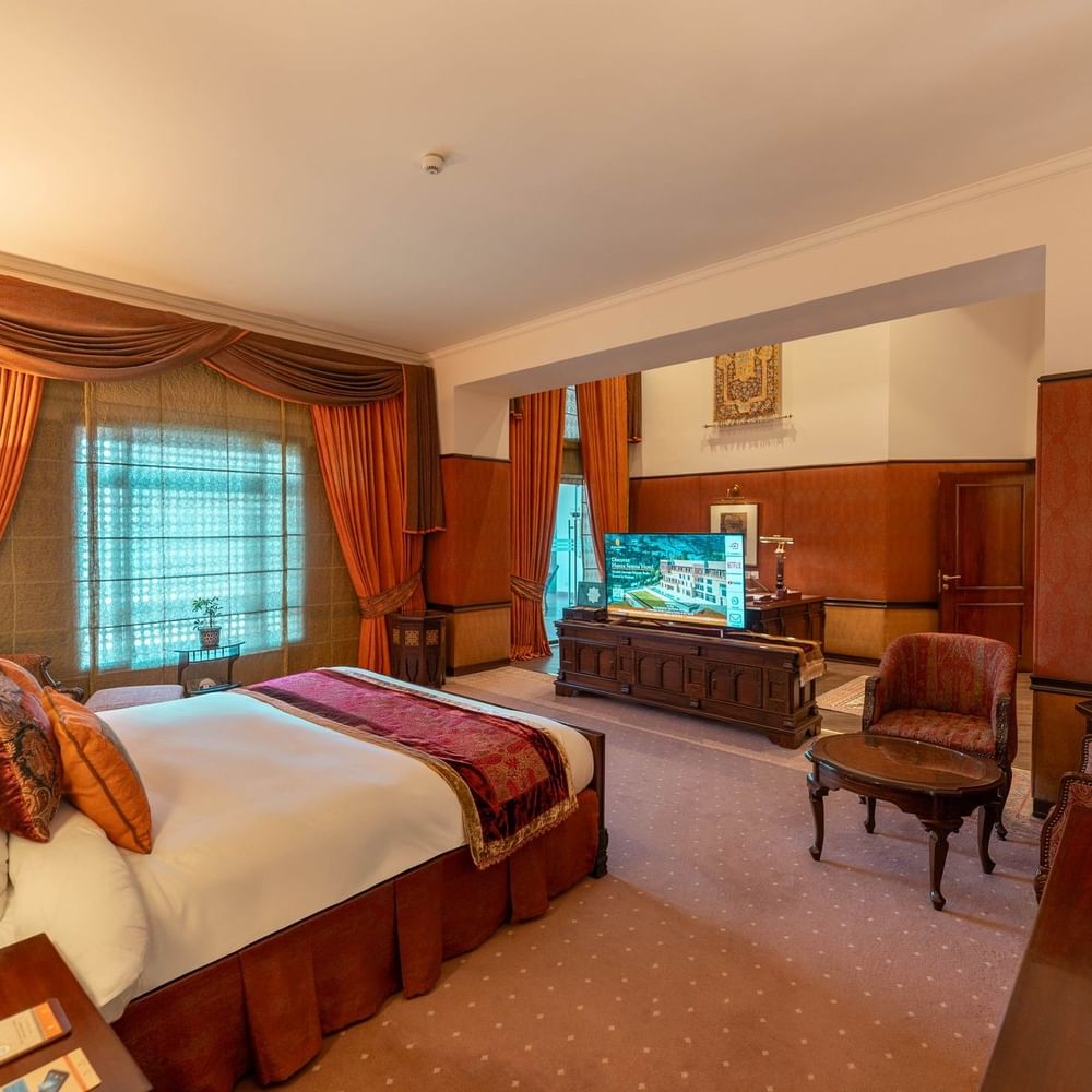 Serena Hotel, rooms