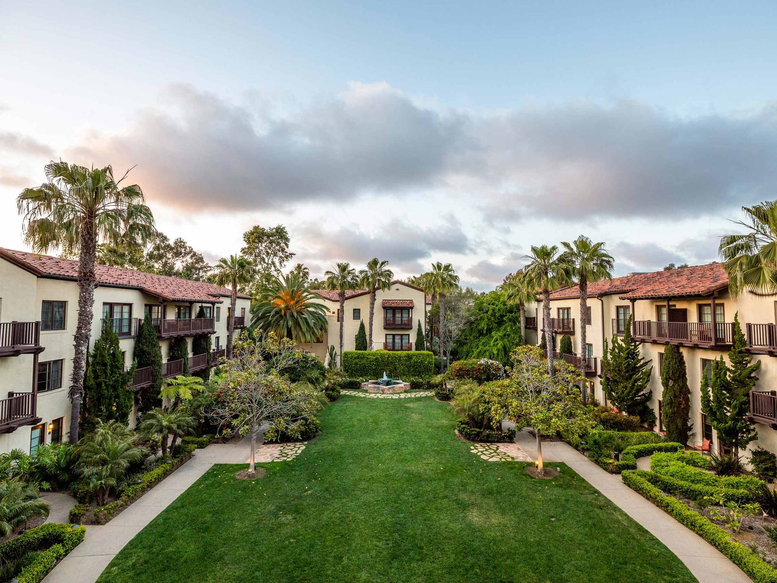 Estancia La Jolla Hotel & Spa