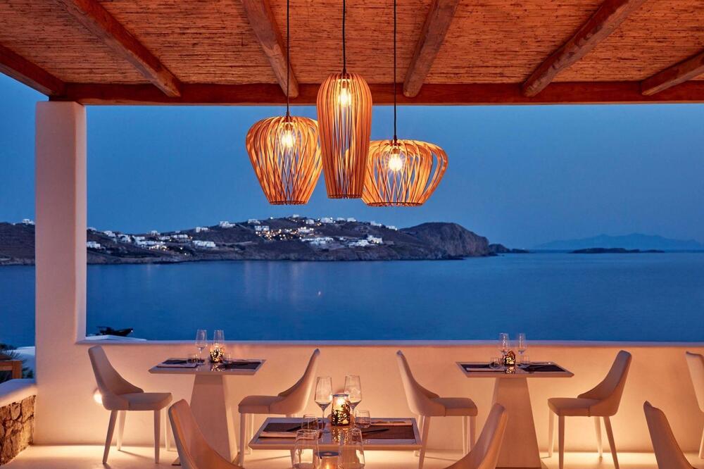 Katikies Mykonos, eat & drink