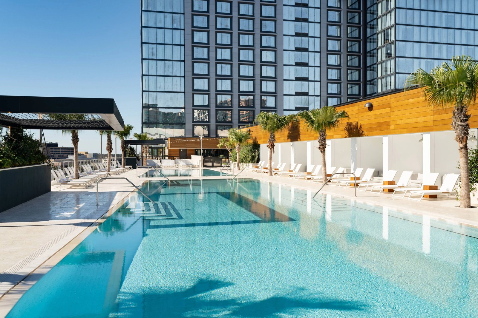 JW Marriott Tampa Water Street, the pool