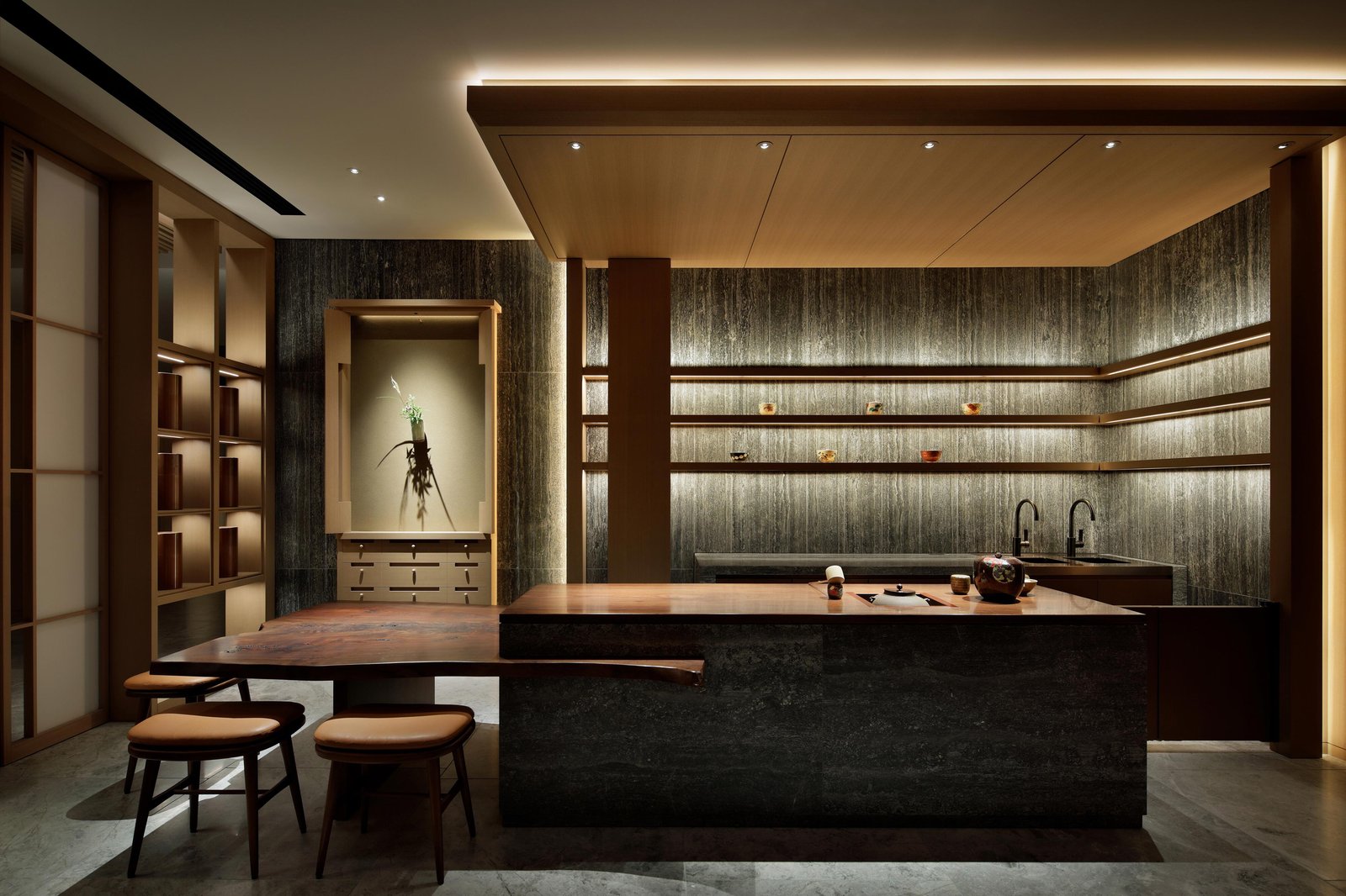Hotel The Mitsui Kyoto, at the table