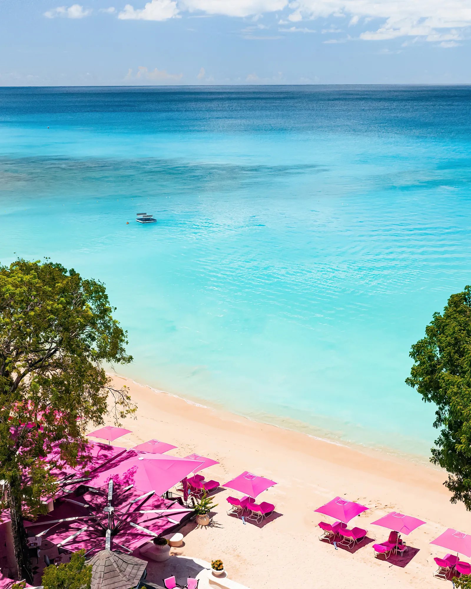 Sandy Lane Hotel, vibe