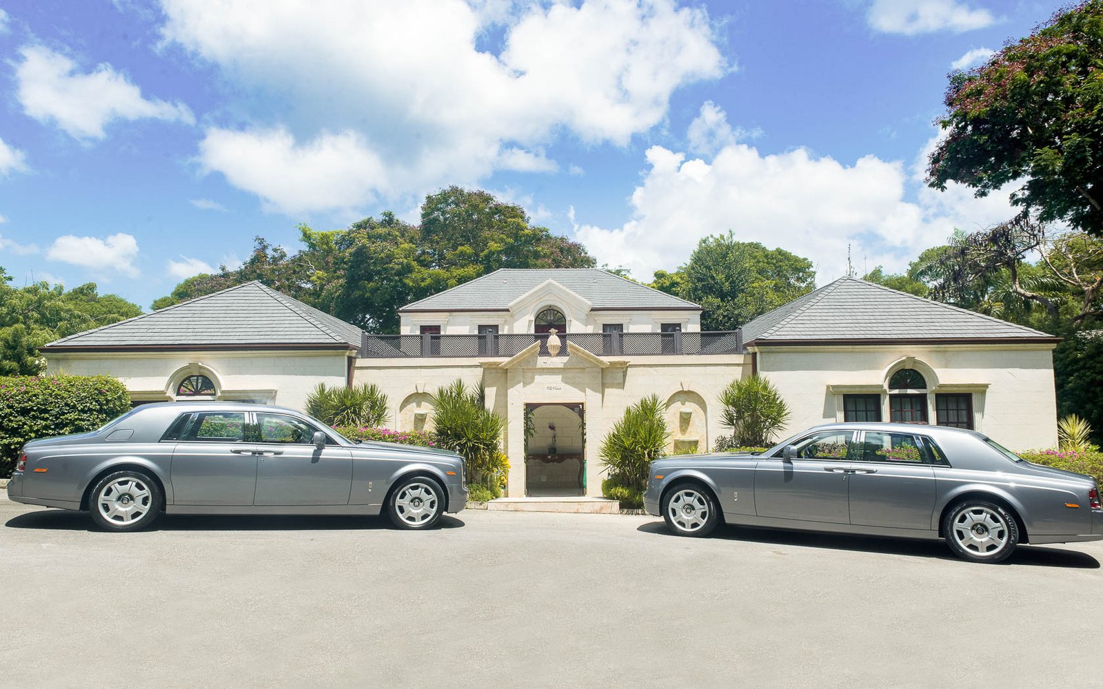 Sandy Lane Hotel, backstory
