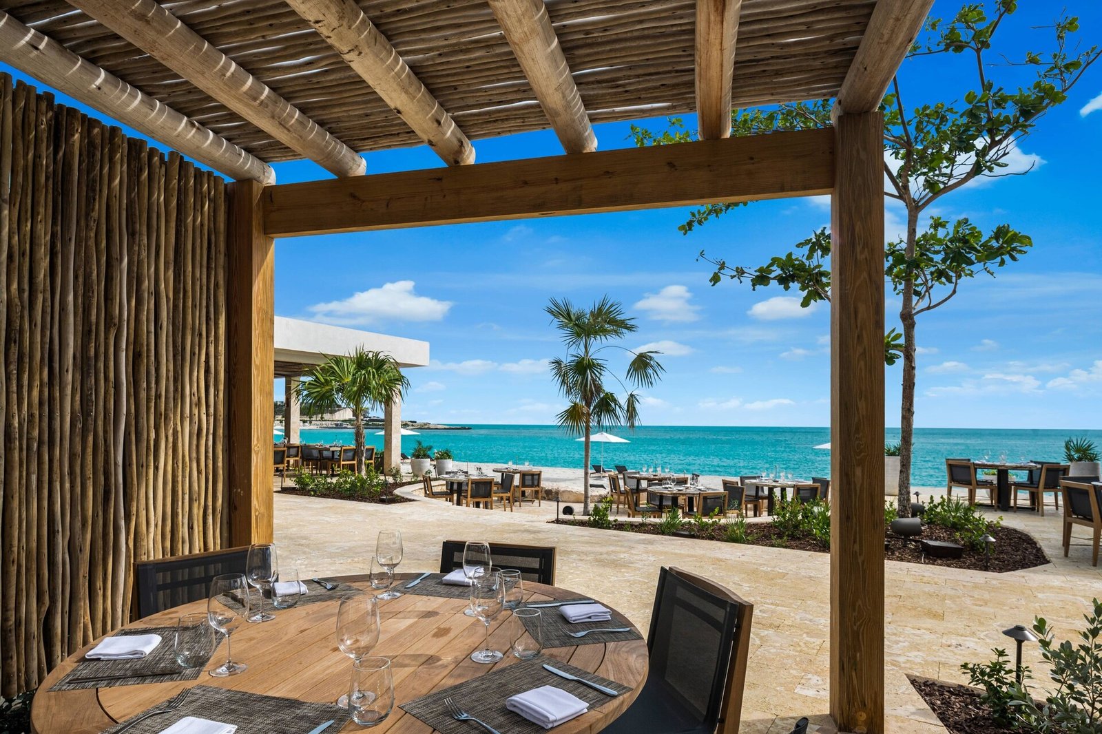 The Strand Turks & Caicos, eat & drink