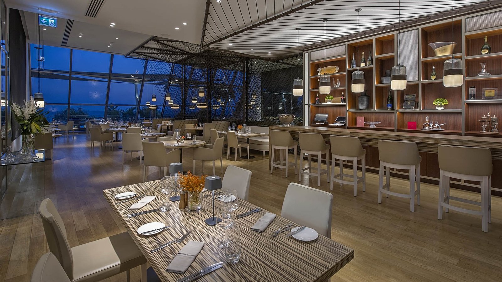 Amathus Beach Hotel Limassol, the grill room