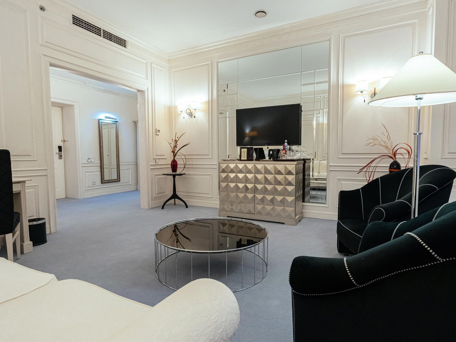 Opera Hotel Kyiv, rooms
