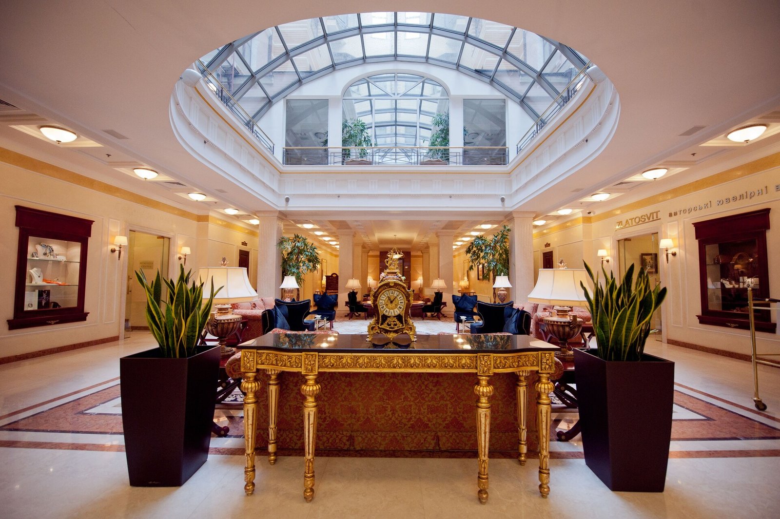 Opera Hotel Kyiv