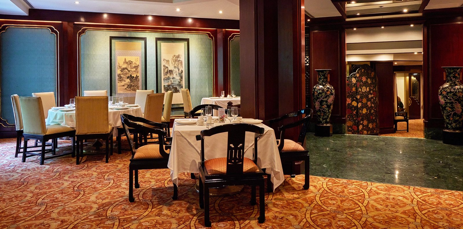 The Leela Mumbai, eat & drink