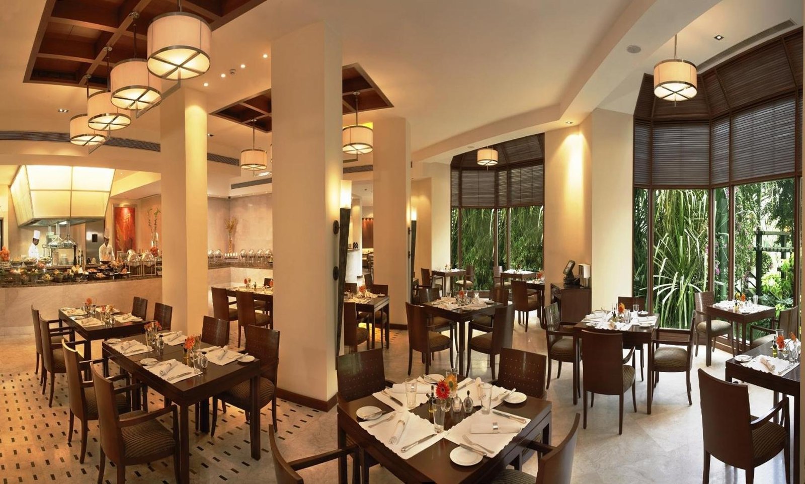 The Leela Mumbai, eat & drink